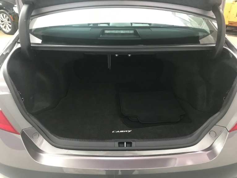 Used-2017-Toyota-Camry-SE
