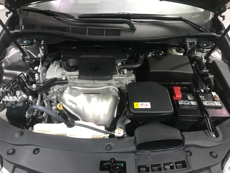 Used-2017-Toyota-Camry-SE