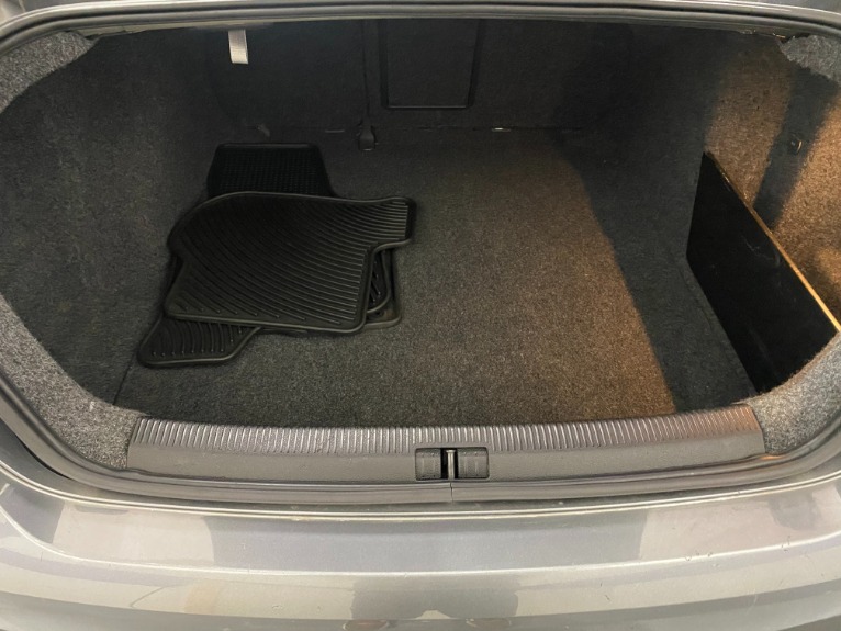 Used-2007-Volkswagen-Jetta-Wolfsburg-Edition-FWD