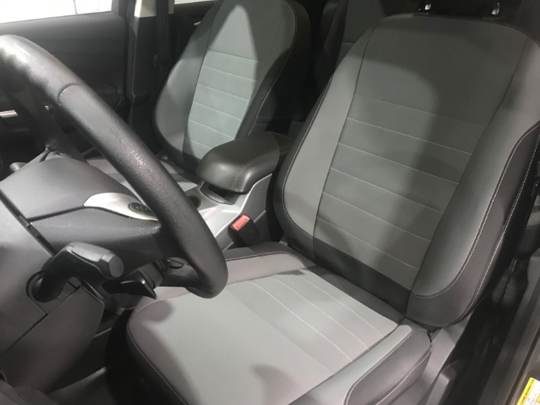 Used-2016-Ford-Escape-SE