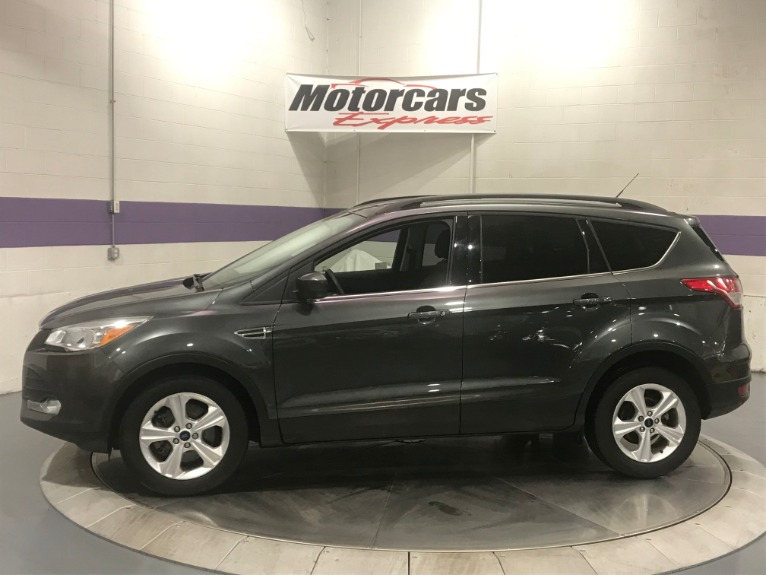 Used-2016-Ford-Escape-SE