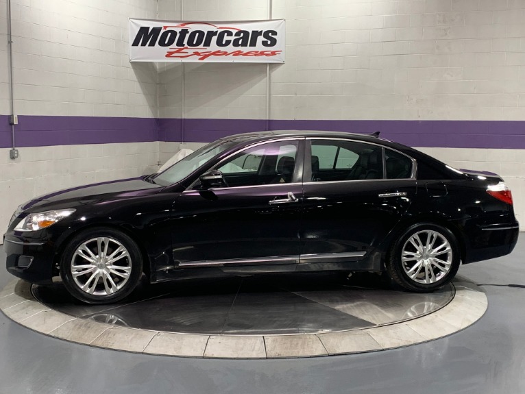 Used-2009-Hyundai-Genesis-46L-V8