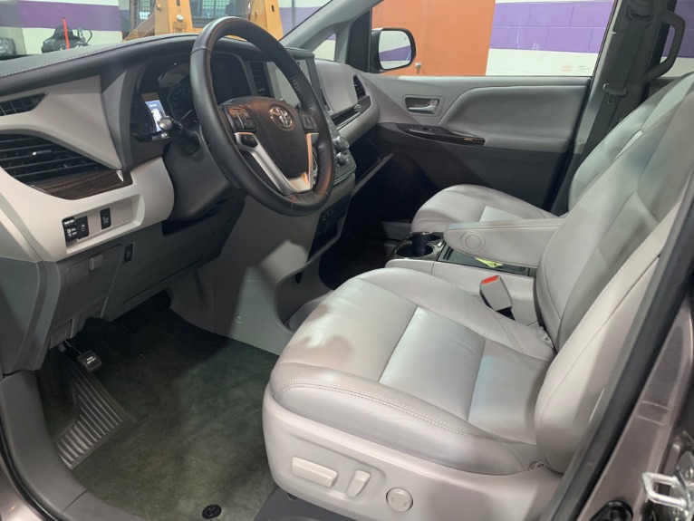 2015 Toyota Sienna Xle 8 Passenger Stock 24874 For Sale