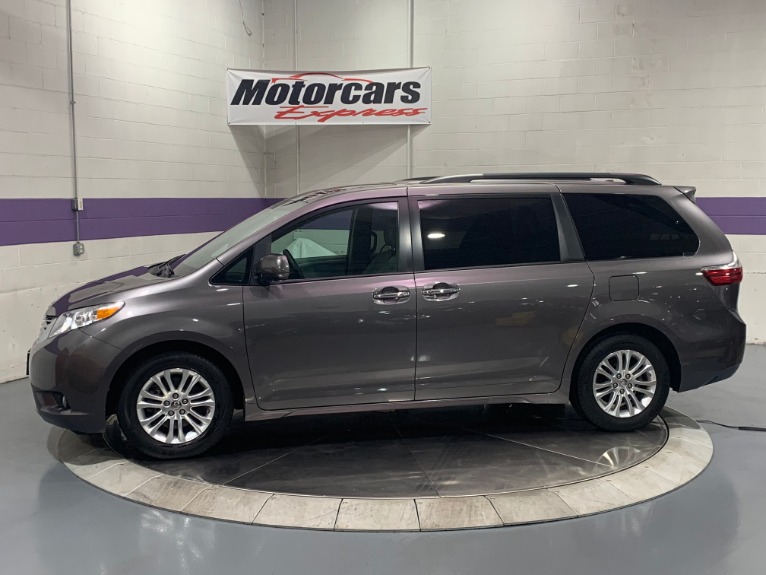 Used-2015-Toyota-Sienna-XLE-8-Passenger