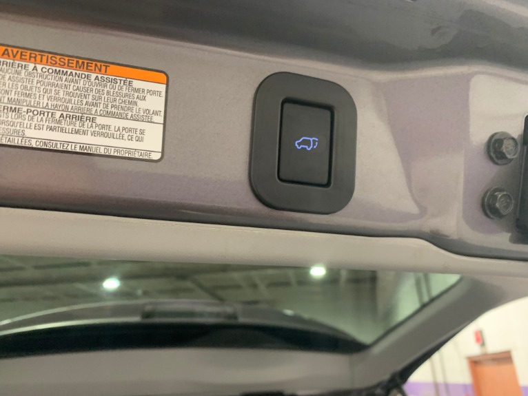Used-2015-Toyota-Sienna-XLE-8-Passenger