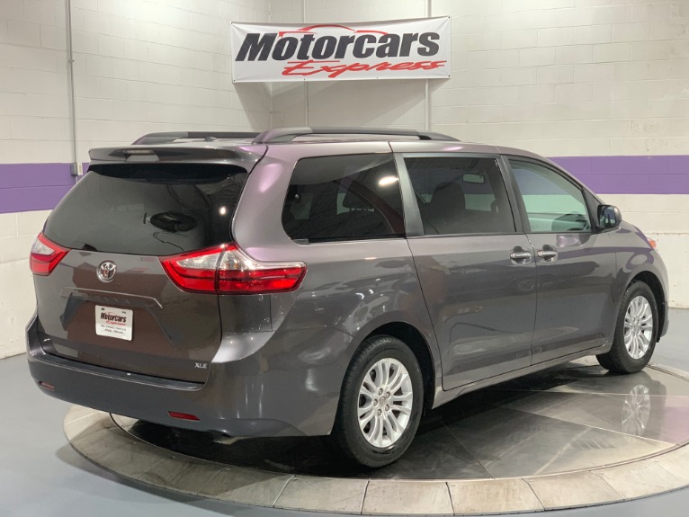 Used-2015-Toyota-Sienna-XLE-8-Passenger