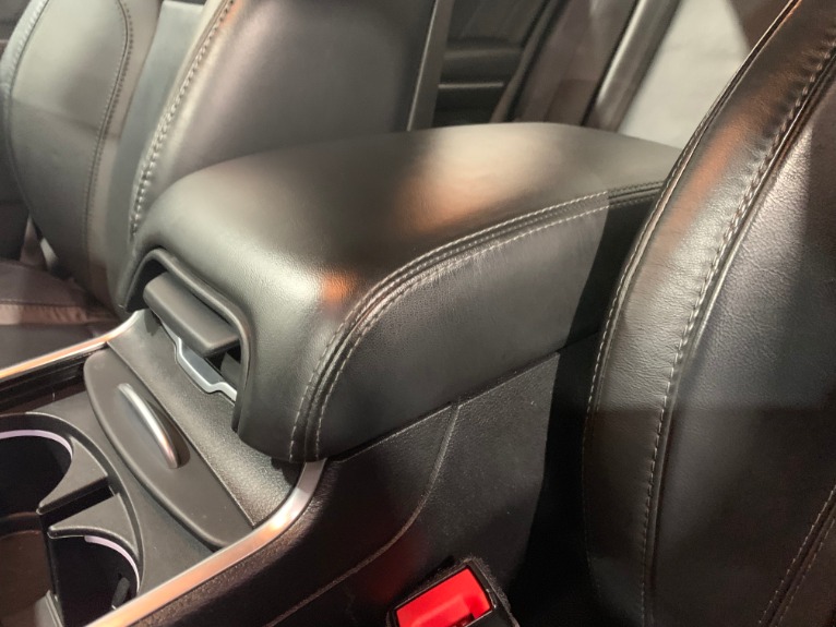 Used-2015-Dodge-Charger-SXT
