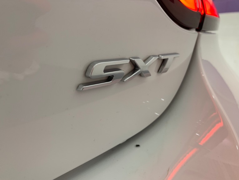 Used-2015-Dodge-Charger-SXT