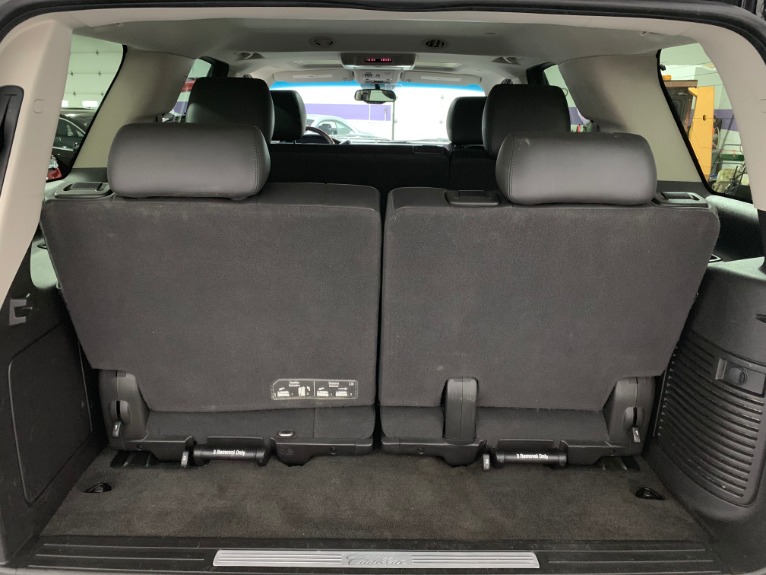 Used-2012-Cadillac-Escalade-Luxury