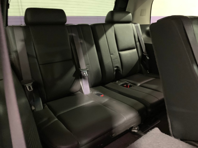 Used-2012-Cadillac-Escalade-Luxury