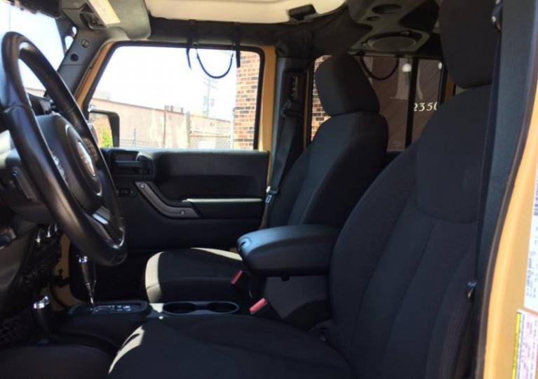 Used-2013-Jeep-Wrangler-Unlimited-Sport-4x4-4dr-SUV
