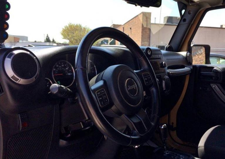 Used-2013-Jeep-Wrangler-Unlimited-Sport-4x4-4dr-SUV