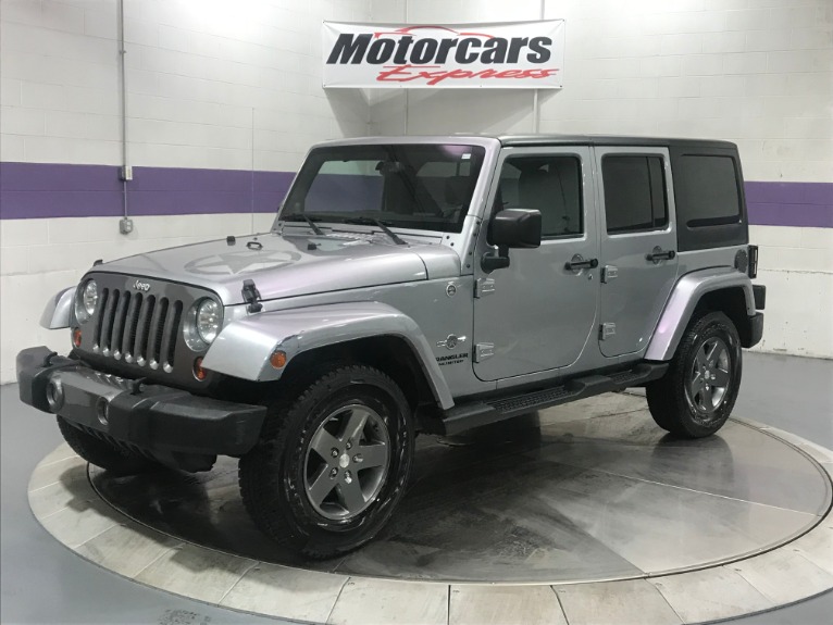 Used-2013-Jeep-Wrangler-Unlimited-Sport