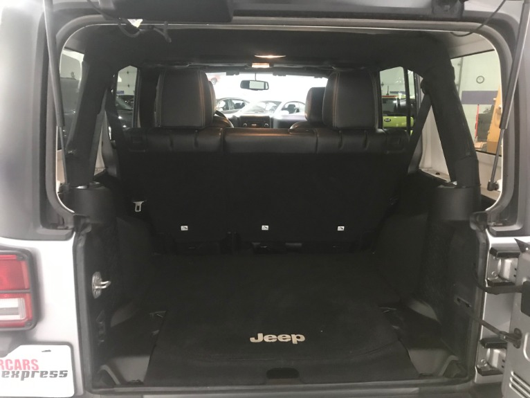 Used-2013-Jeep-Wrangler-Unlimited-Sport