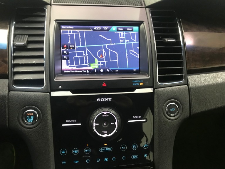 Used-2013-Ford-Taurus-Limited