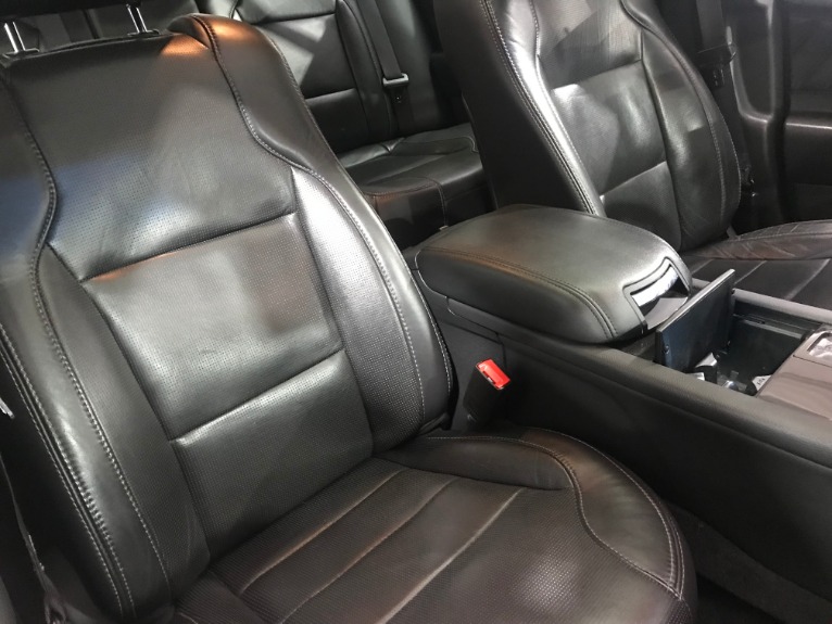 Used-2013-Ford-Taurus-Limited