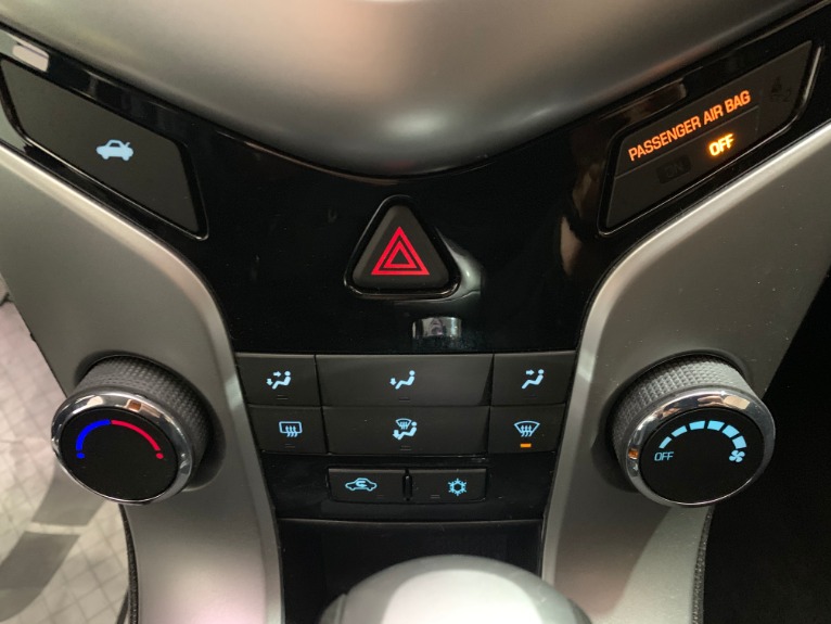 Used-2016-Chevrolet-Cruze-Limited-1LT-Auto