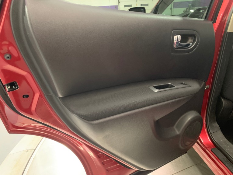 Used-2008-Nissan-Rogue-SL