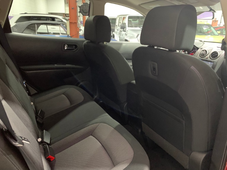 Used-2008-Nissan-Rogue-SL