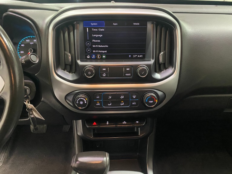 Used-2019-Chevrolet-Colorado-LT-V6-4X4
