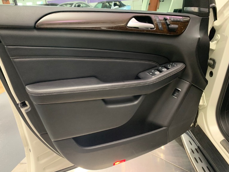 Used-2013-Mercedes-Benz-M-Class-ML-350-4MATIC