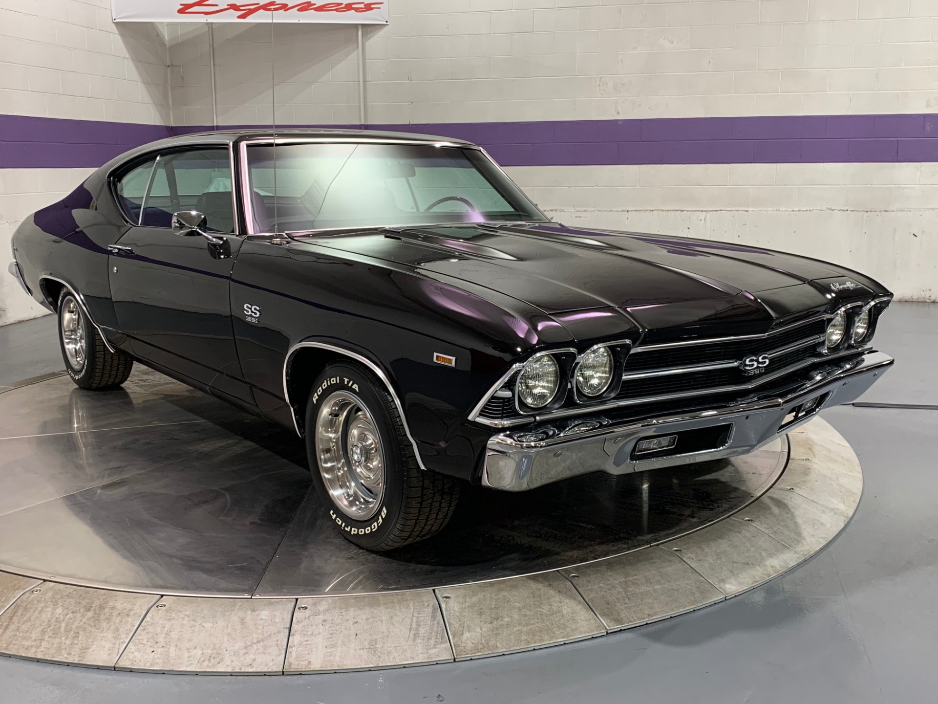 Used-1969-Chevrolet-Chevelle-SS-396.