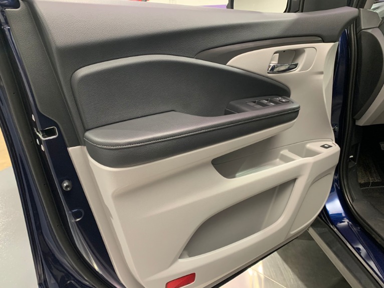 Used-2019-Honda-Ridgeline-RTL-T