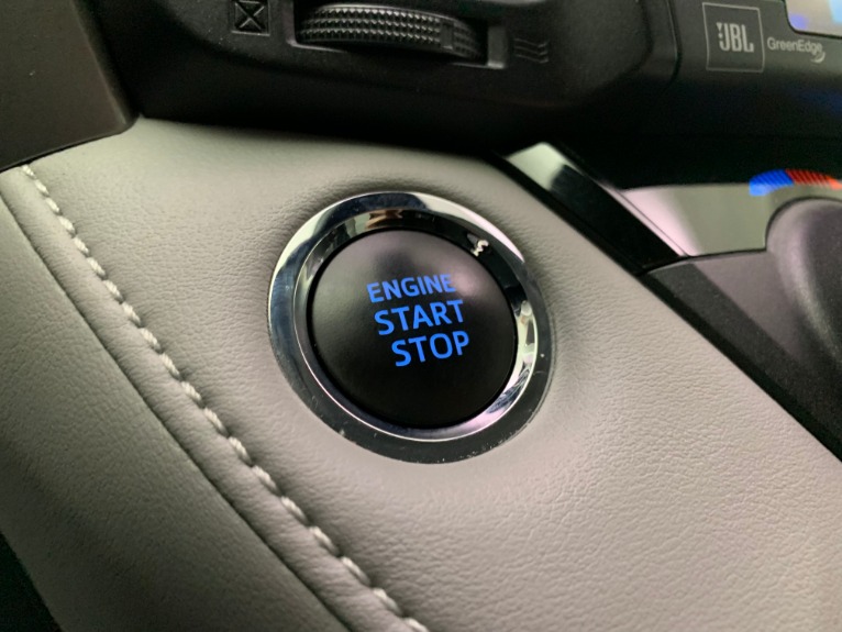 Used-2016-Toyota-RAV4-Limited