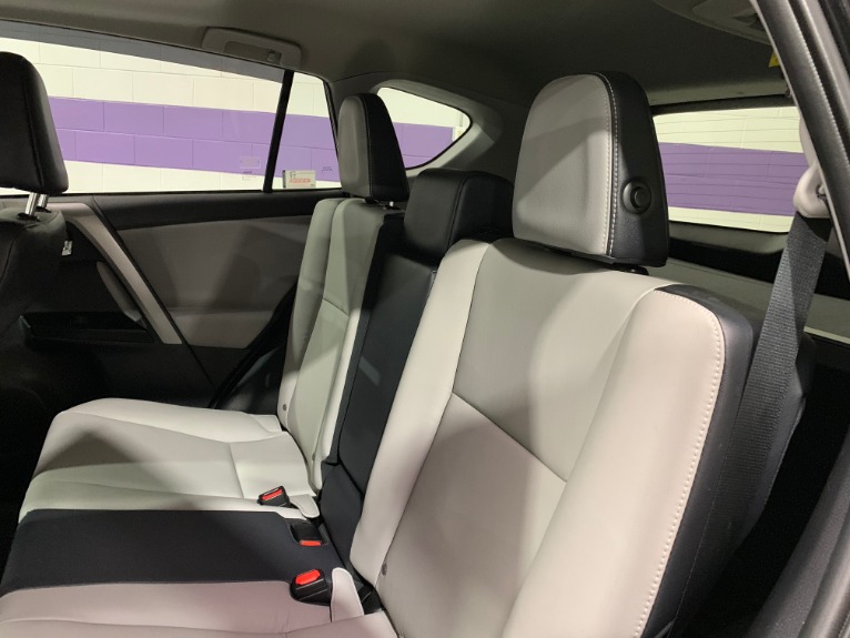Used-2016-Toyota-RAV4-Limited
