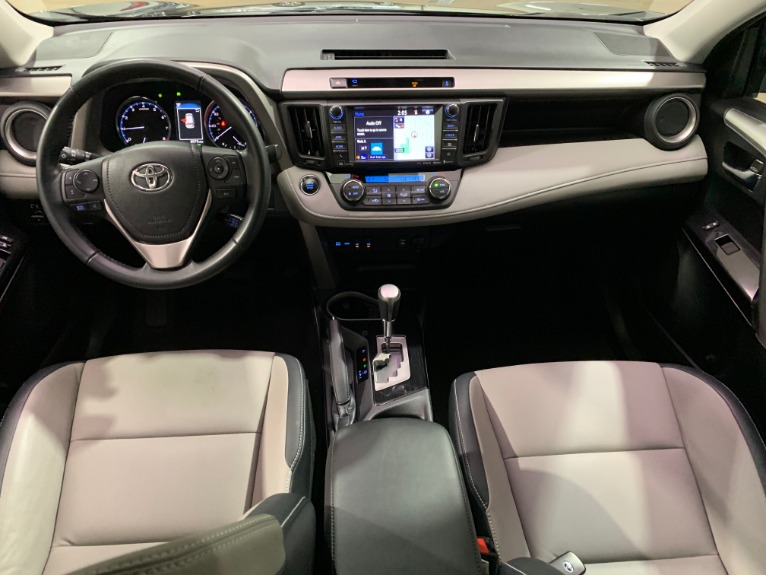 Used-2016-Toyota-RAV4-Limited