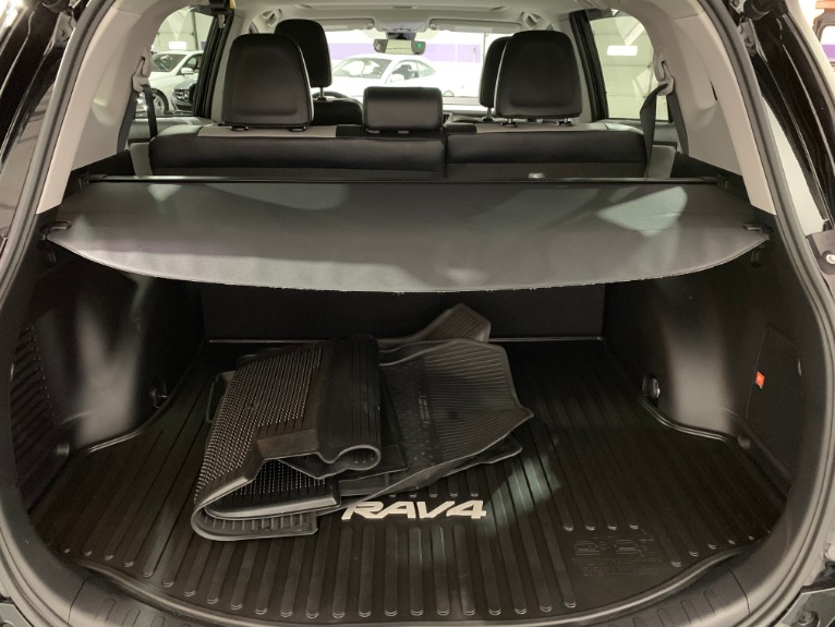 Used-2016-Toyota-RAV4-Limited