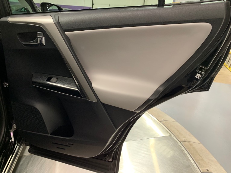 Used-2016-Toyota-RAV4-Limited