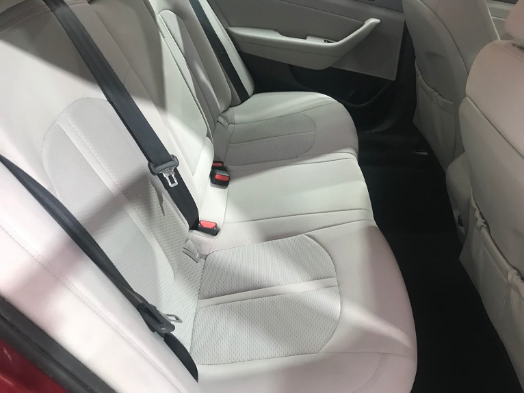 Used-2015-Hyundai-Sonata-SE