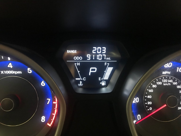 Used-2011-Hyundai-Elantra-Limited