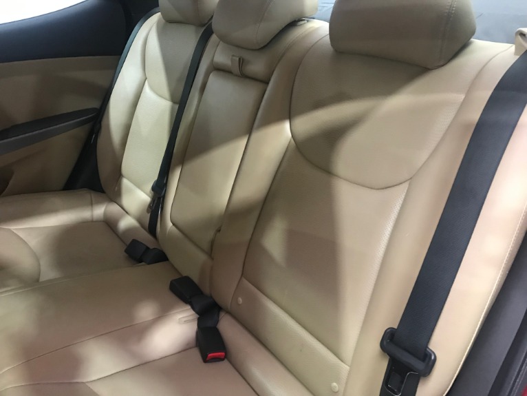Used-2011-Hyundai-Elantra-Limited