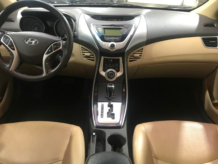 Used-2011-Hyundai-Elantra-Limited