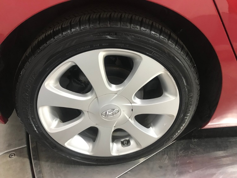 Used-2011-Hyundai-Elantra-Limited
