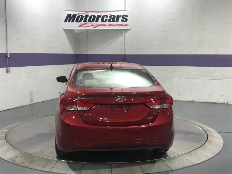 Used-2011-Hyundai-Elantra-Limited