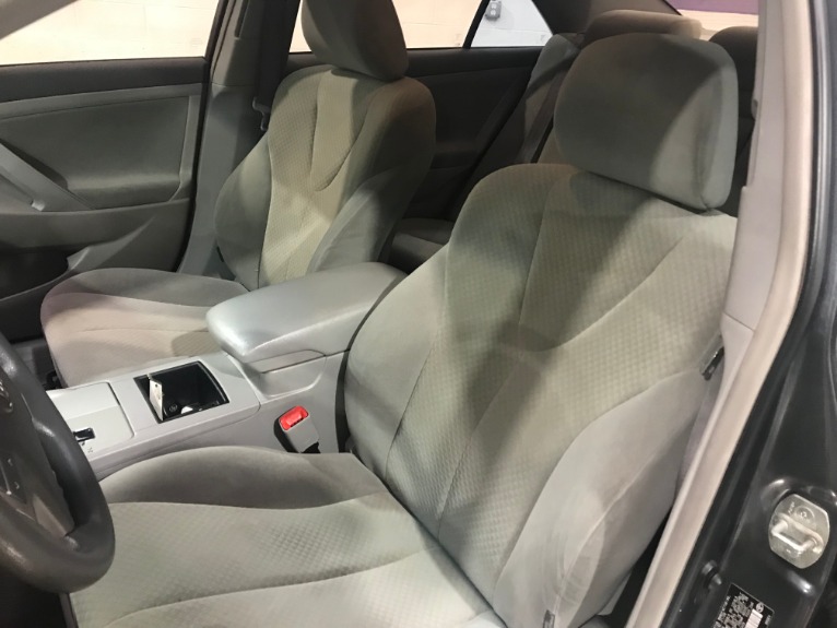 Used-2008-Toyota-Camry-LE