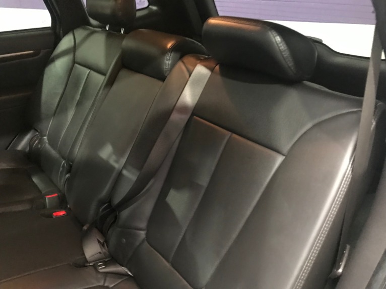Used-2012-Hyundai-Santa-Fe-Limited