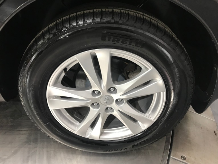 Used-2012-Hyundai-Santa-Fe-Limited