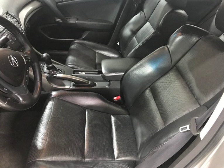 Used-2010-Acura-TSX-w/Tech