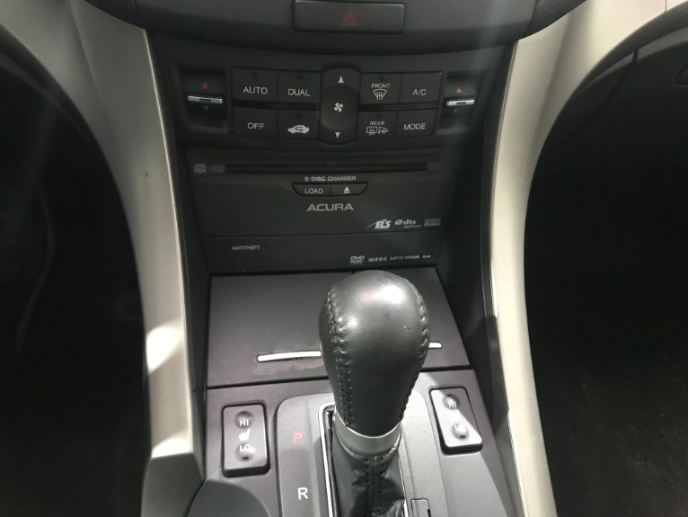 Used-2010-Acura-TSX-w/Tech