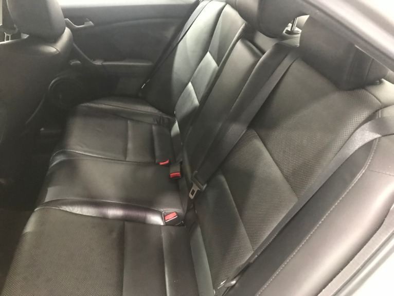 Used-2010-Acura-TSX-w/Tech