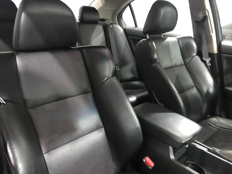 Used-2010-Acura-TSX-w/Tech