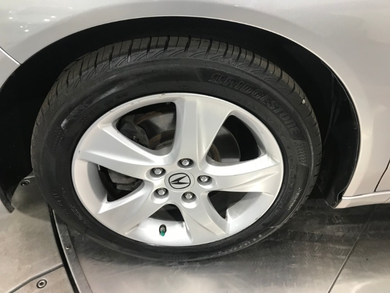 Used-2010-Acura-TSX-w/Tech