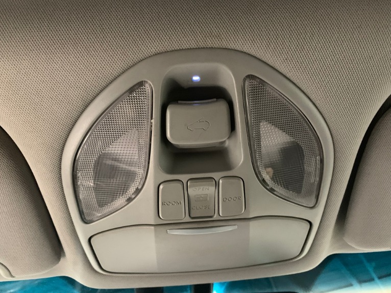 Used-2013-Hyundai-Santa-Fe-Sport-24L
