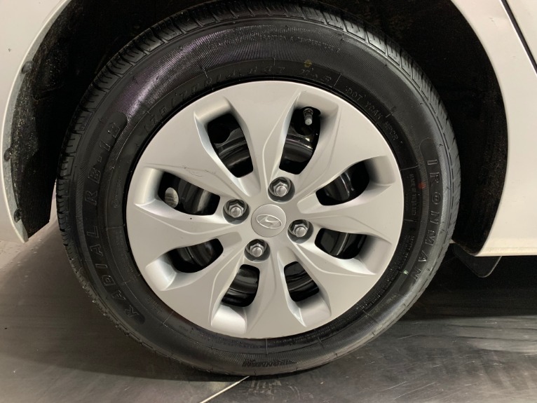 Used-2017-Hyundai-Accent-SE