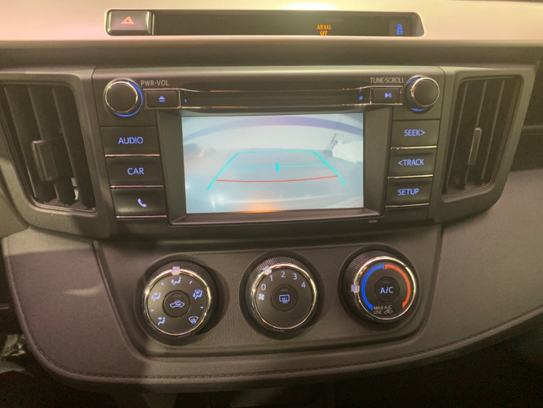 Used-2016-Toyota-RAV4-LE