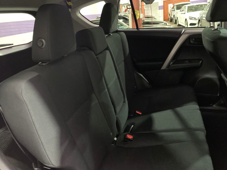 Used-2016-Toyota-RAV4-LE